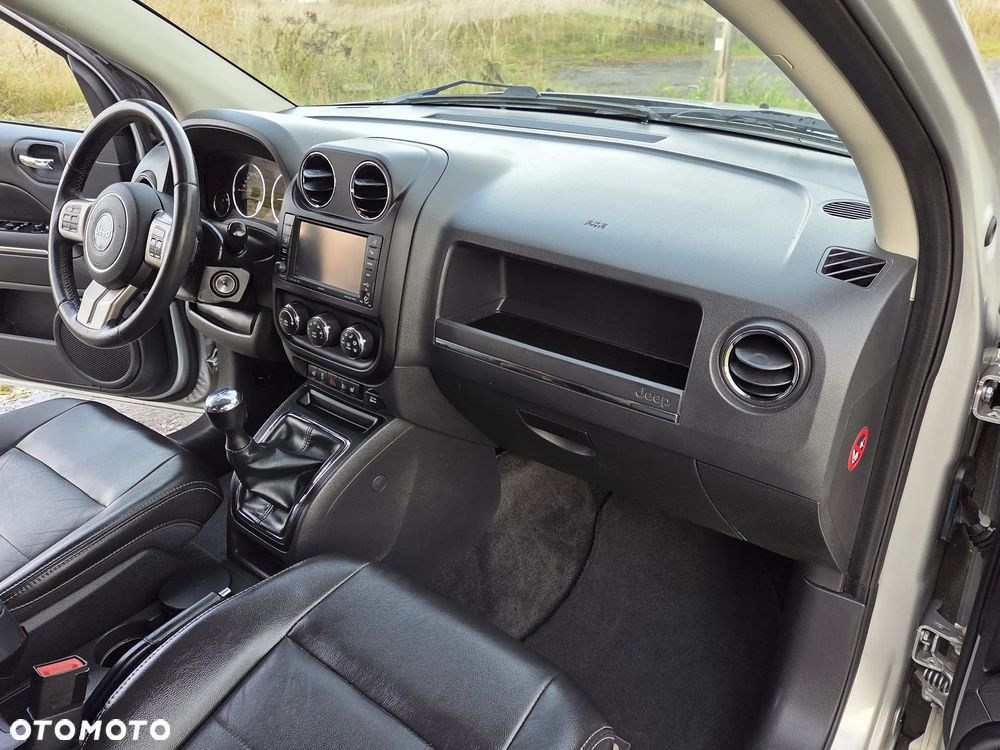 Jeep Compass 2.0 4x2 Limited - 15