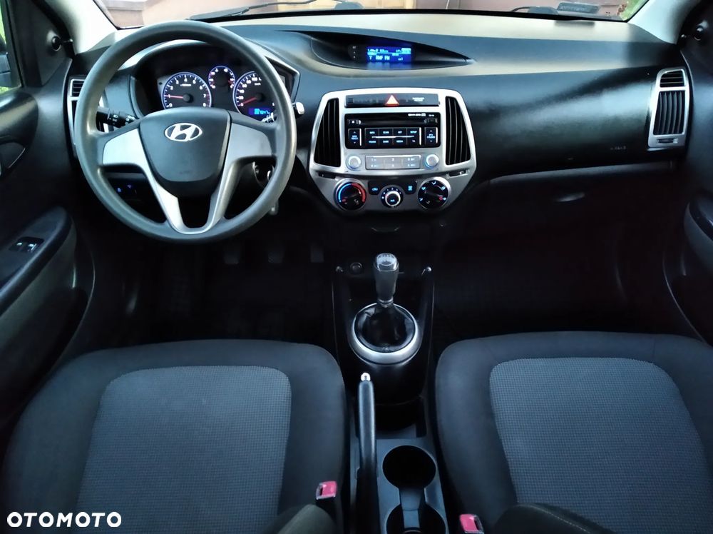 Hyundai i20 1.4 Comfort EU5 - 30
