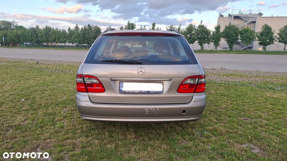 Mercedes-Benz Klasa E - 5