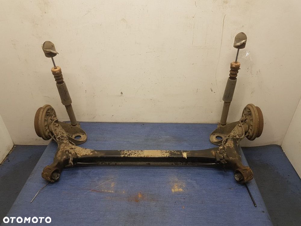 SKODA FABIA II KOMBI 1.2B BELKA ZAWIESZENIA TYŁ - 1