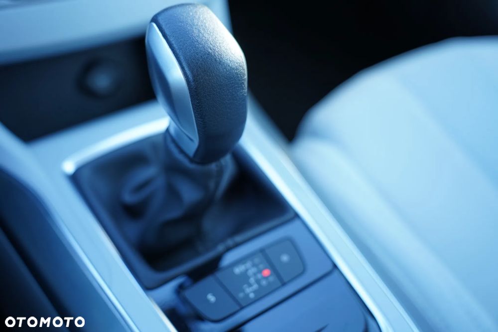 Peugeot 308 SW BlueHDi 150 EAT6 Stop & Start Allure - 34