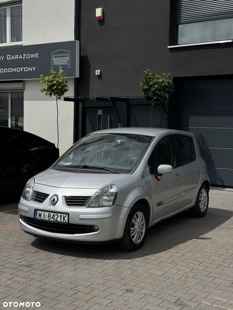 Renault Modus - 2
