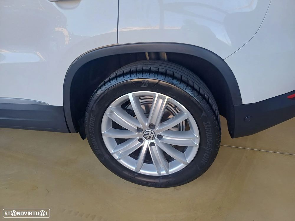 VW Tiguan 2.0 TDI Sport BlueMotion - 6