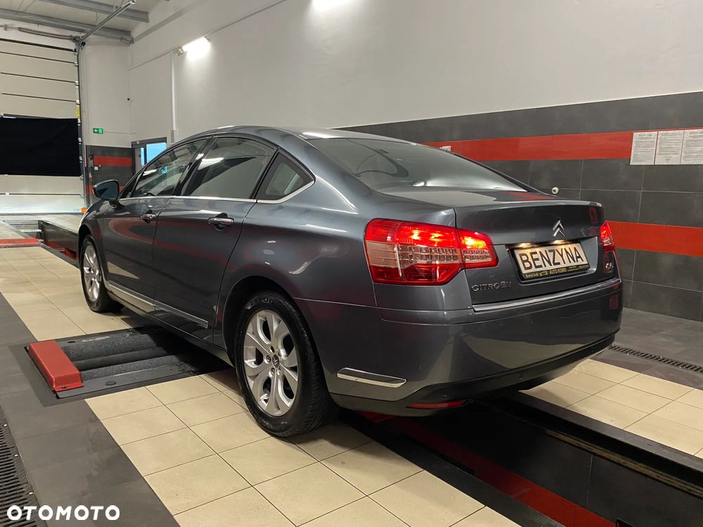 Citroën C5 2.0 16V Exclusive - 10