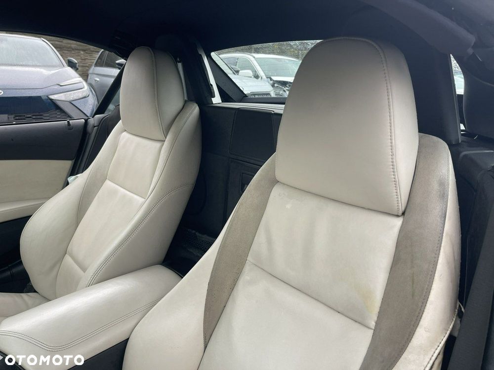 BMW Z4 sDrive30i - 9