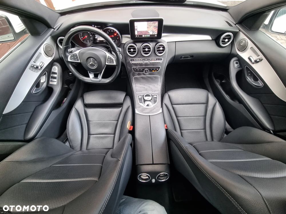 Mercedes-Benz Klasa C 300 9G-TRONIC - 13