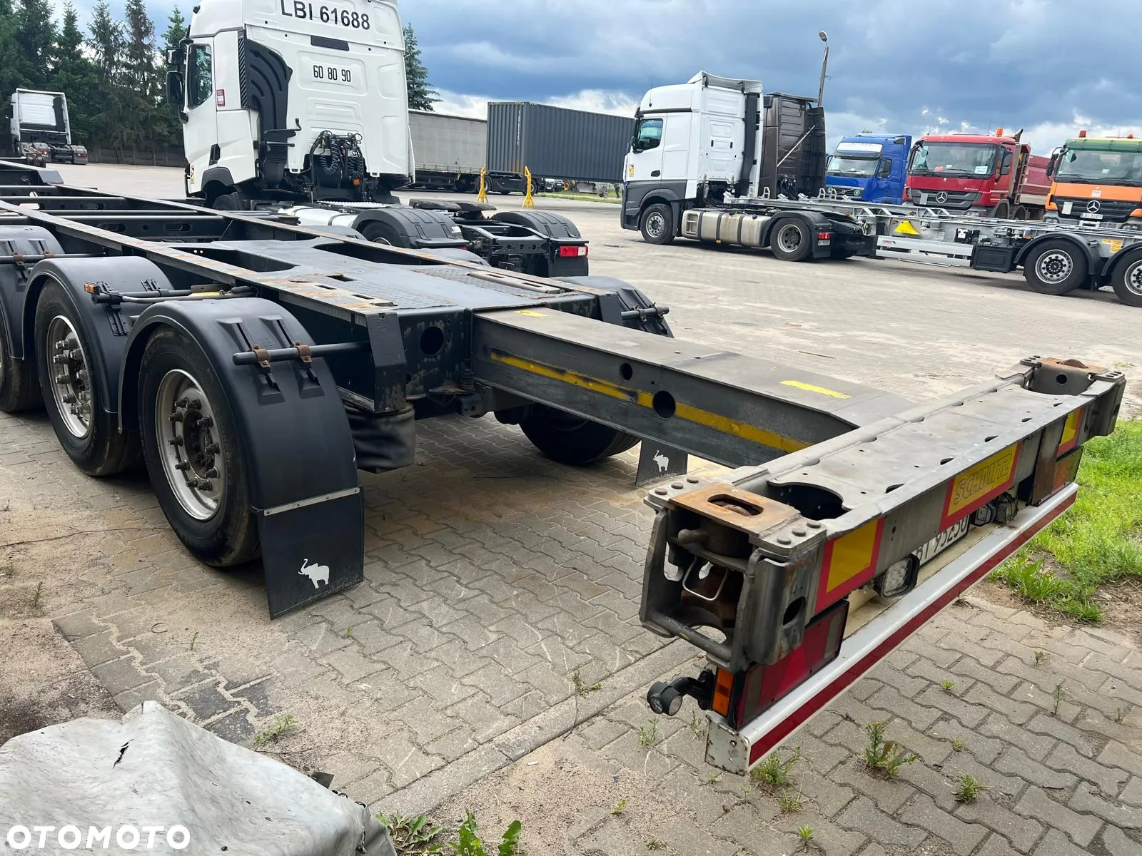 Schmitz Cargobull - 12