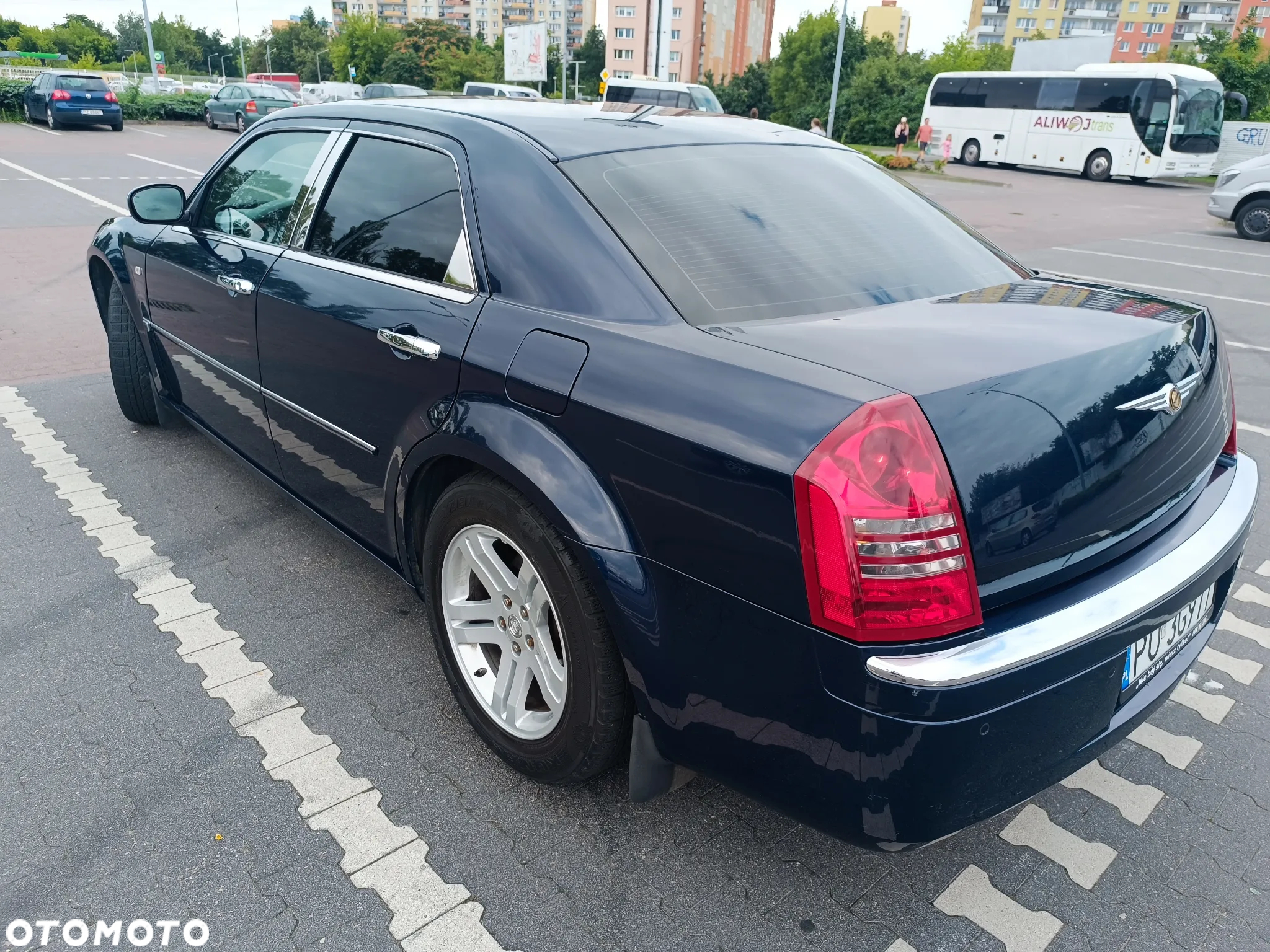 Chrysler 300C 2.7 V6 - 6