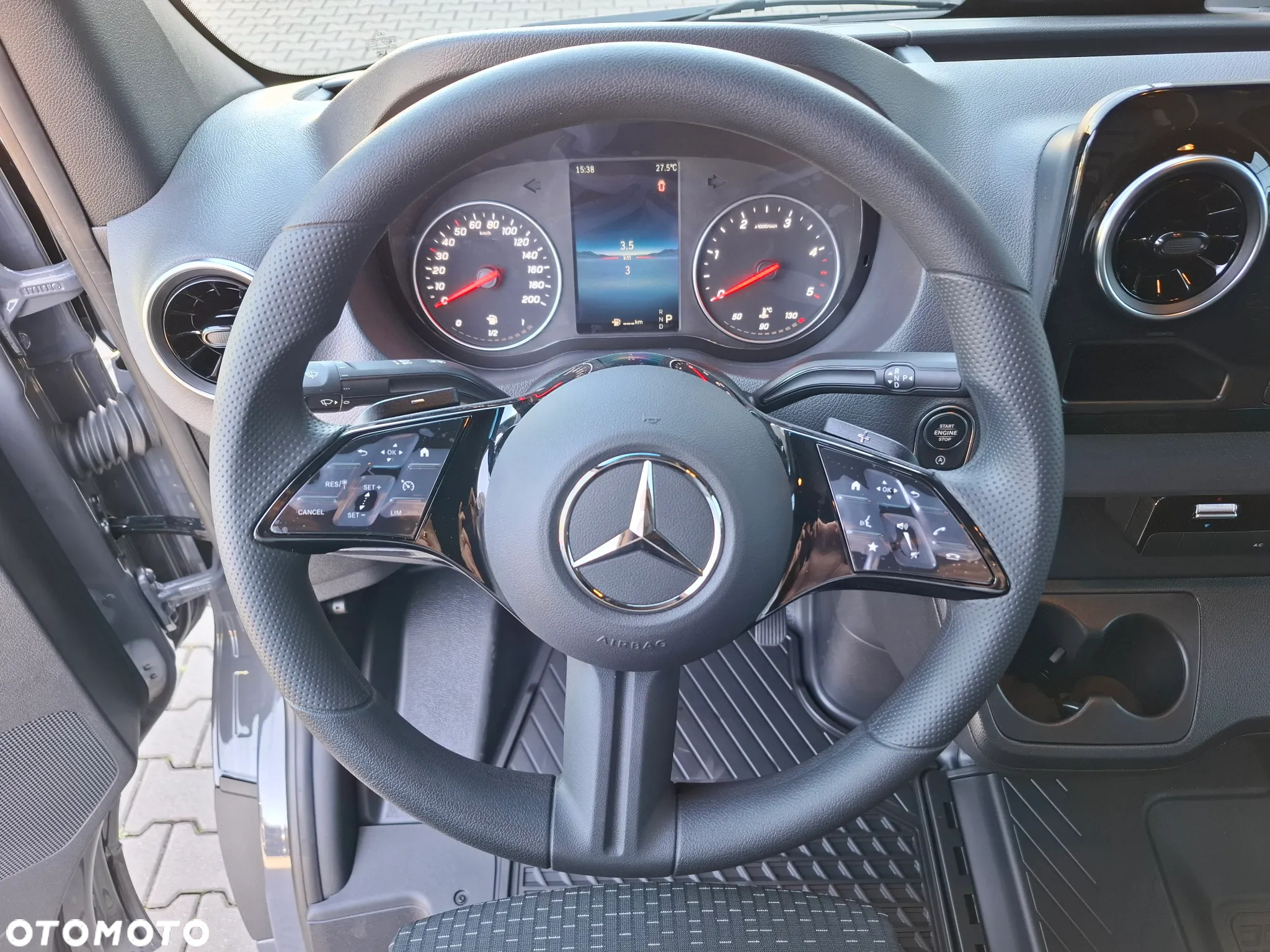 Mercedes-Benz Sprinter 317 CDI Furgon PRO 3665 mm L2H2 - 22