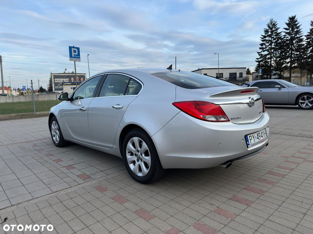 Opel Insignia 2.0 Turbo 4x4 Automatik Cosmo - 3