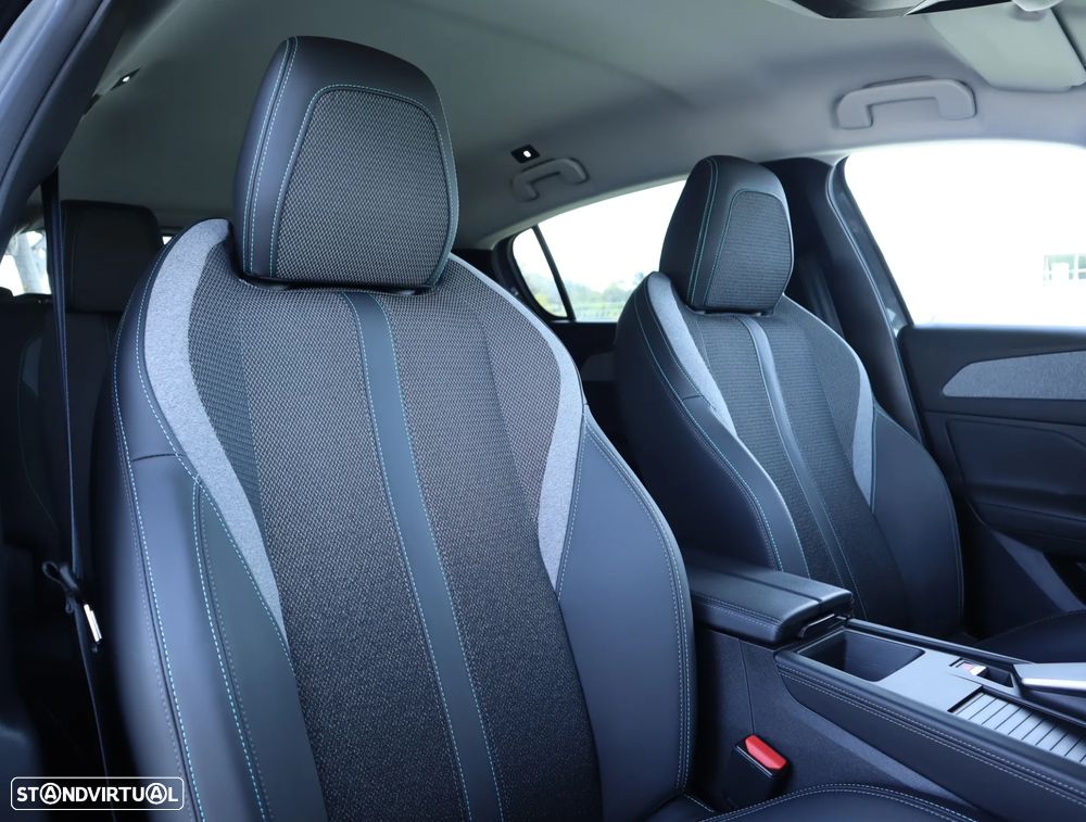 Peugeot e-308 156 Allure - 4