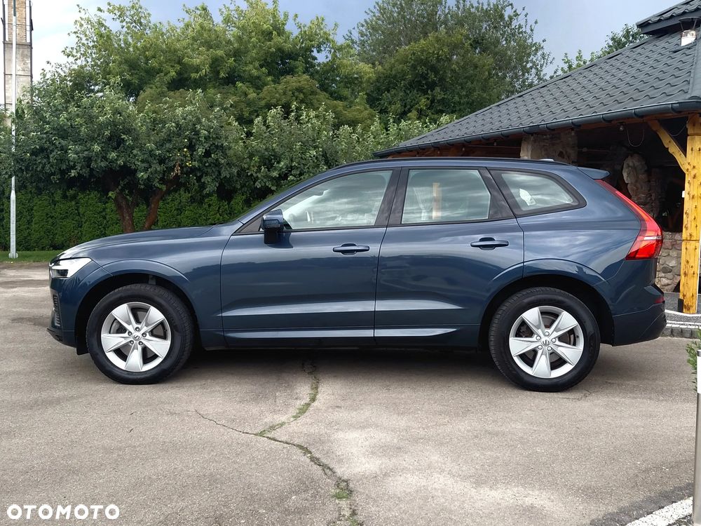 Volvo XC 60 B4 D AWD Geartronic Momentum - 9