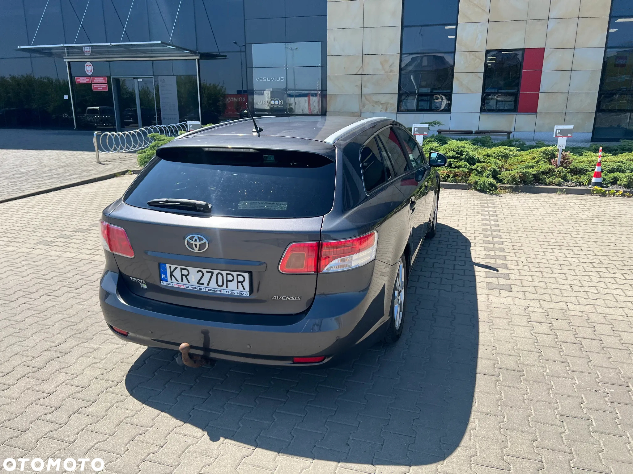 Toyota Avensis 1.8 Sol - 5