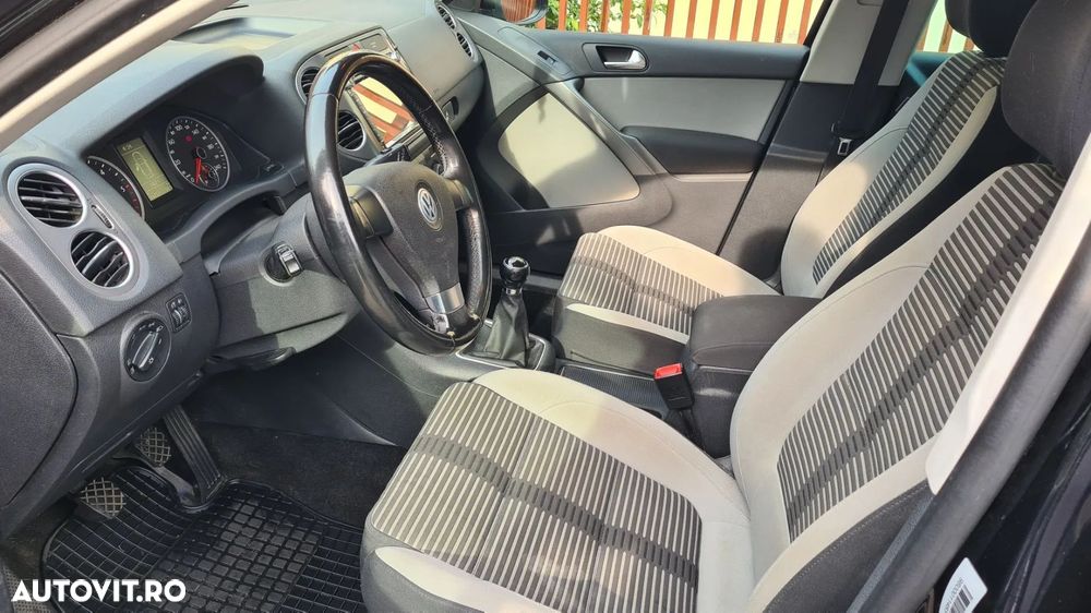 Volkswagen Tiguan 2.0 TDI DPF 4Motion Sport & Style - 9