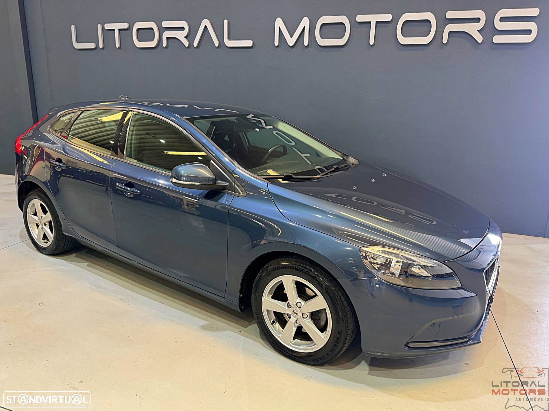 Volvo V40 D2 Line You! - 1