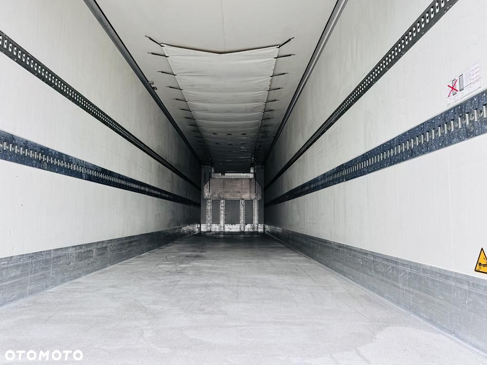 Krone Chłodnia Carrier Vector 1950 - 10