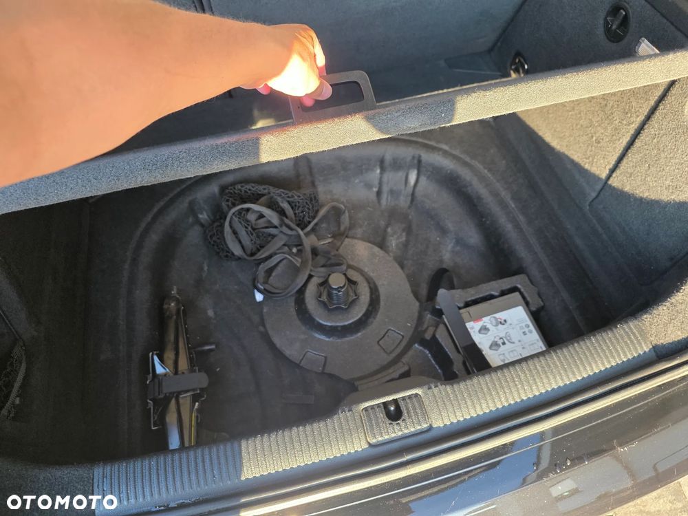 Audi A3 3-drzwiowe 1.4 TFSI Ambition - 26