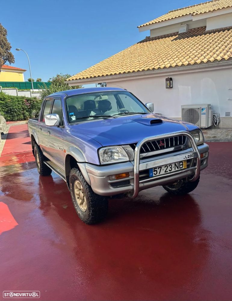 Mitsubishi L200 - 1