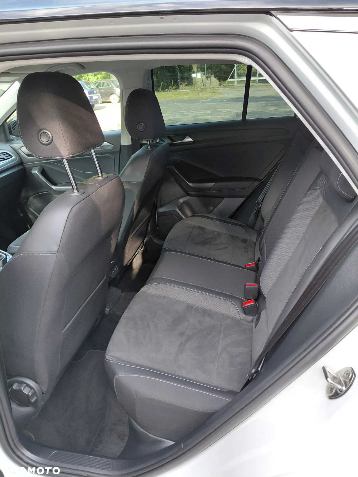 Volkswagen T-Roc 1.5 TSI Style DSG - 10