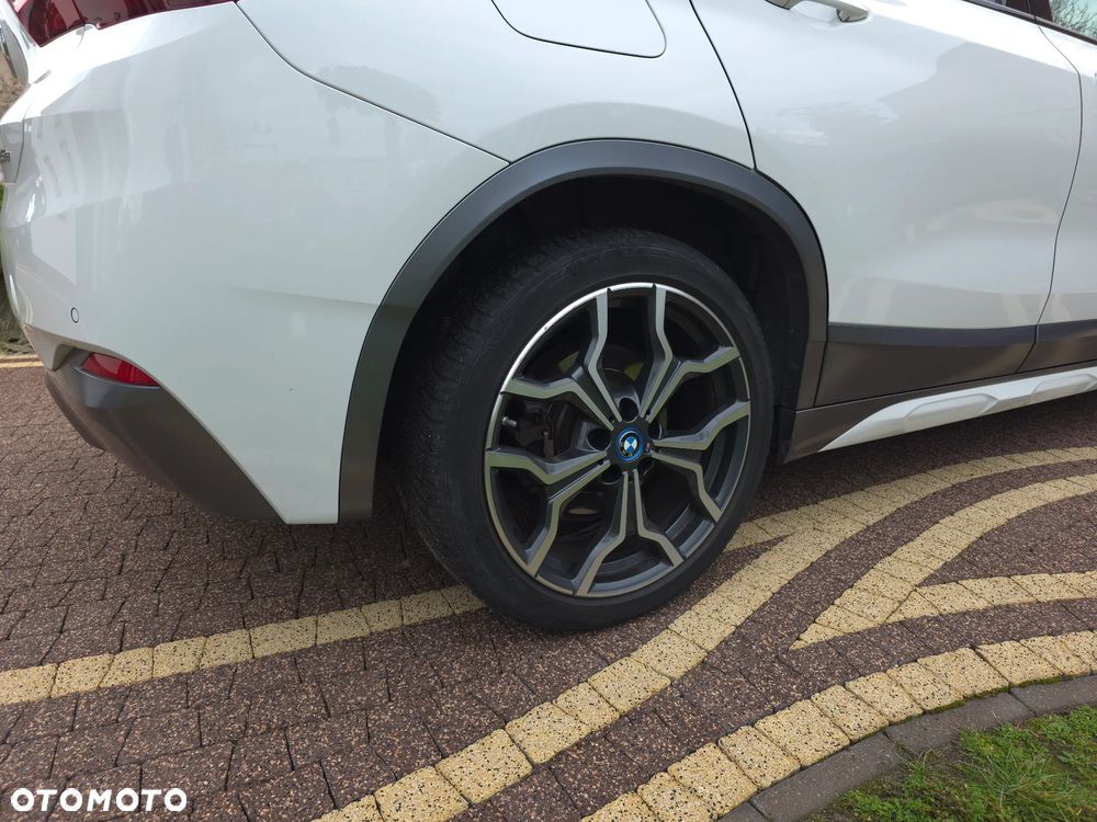 BMW X2 - 8