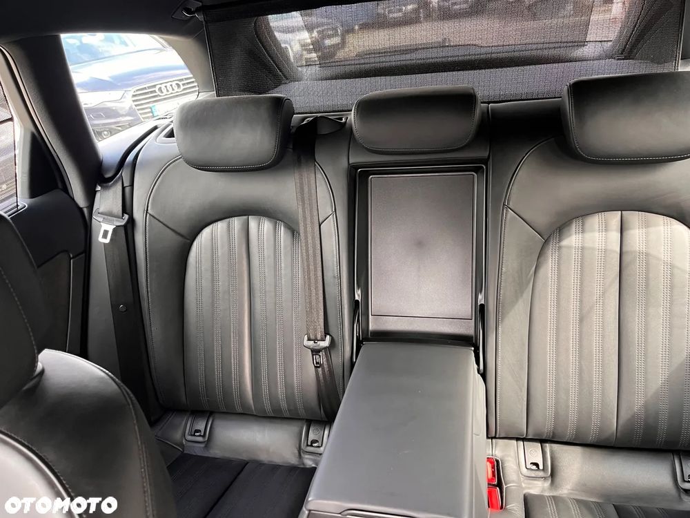 Audi A6 Avant 2.0 TDI quattro S tronic - 21