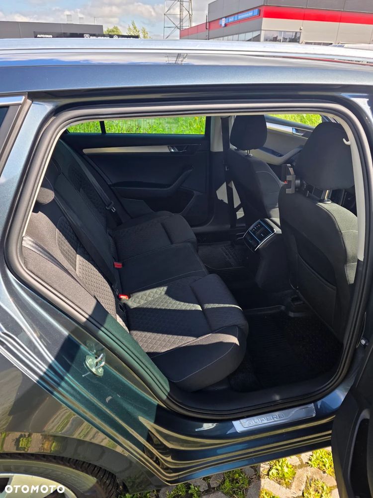 Skoda Superb 2.0 TDI 4x4 DSG Style - 9