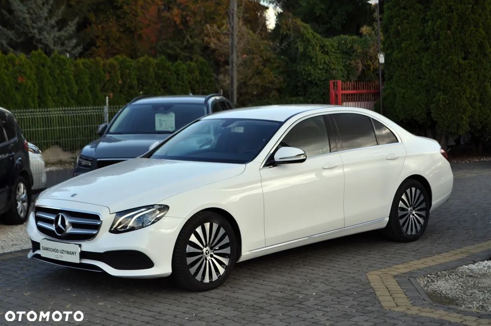 Mercedes-Benz Klasa E 200 d 9G-TRONIC - 4