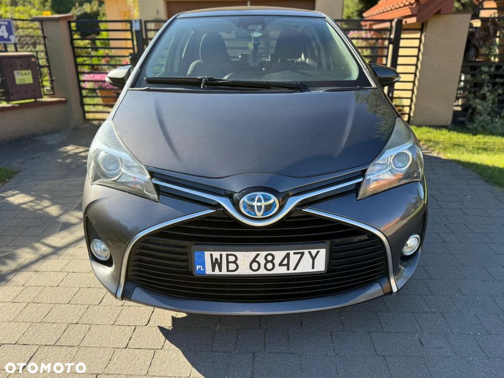 Toyota Yaris Hybrid 100 Premium EU6 - 4
