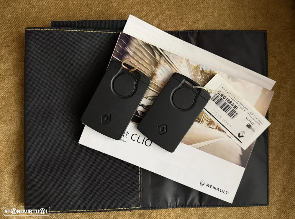 Renault Clio 0.9 TCe Limited - 26