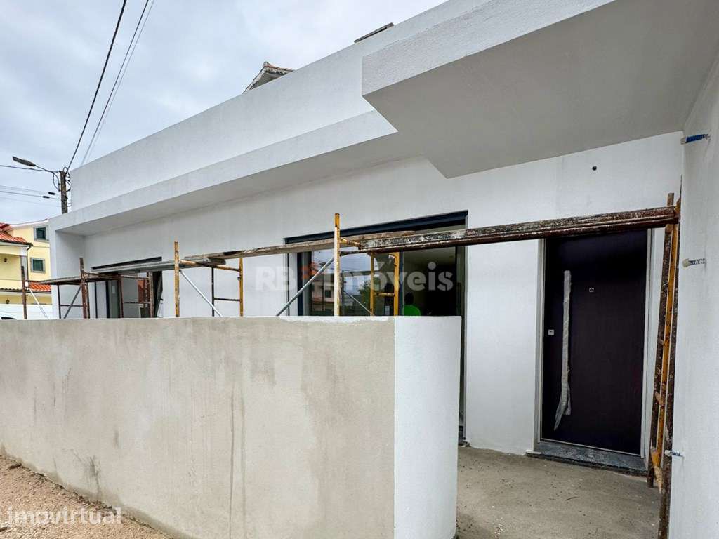 Andar de Moradia T2 novo, no Entroncamento - Grande imagem: 3/6