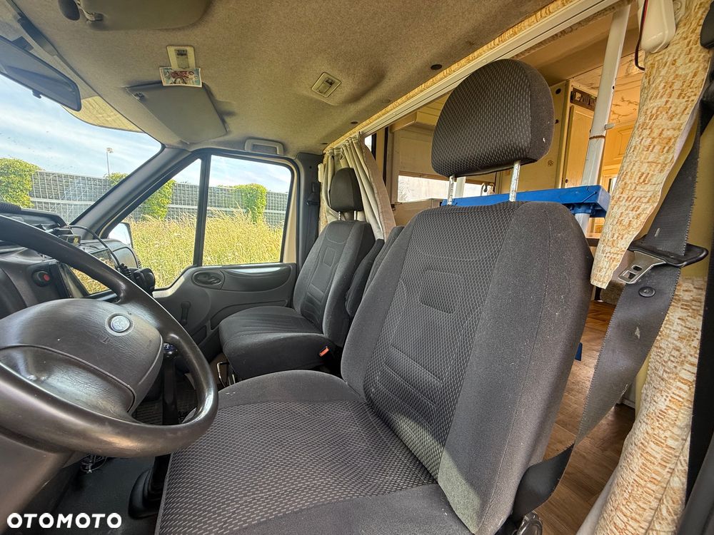 Ford Transit - 16