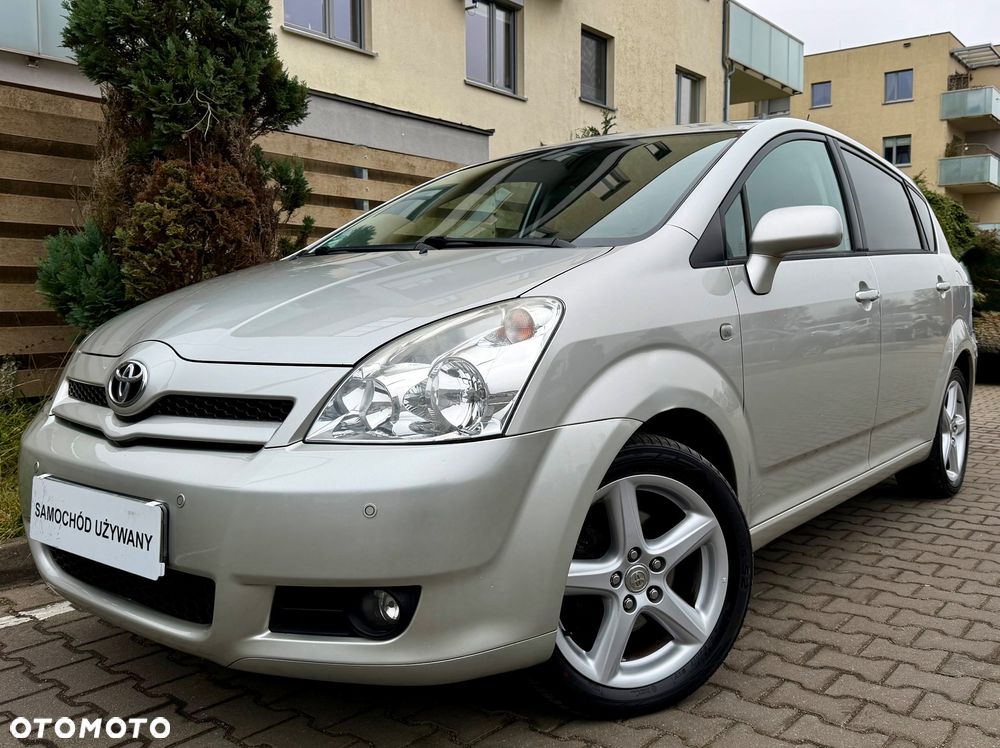 Toyota Corolla Verso 1.8 Team - 2