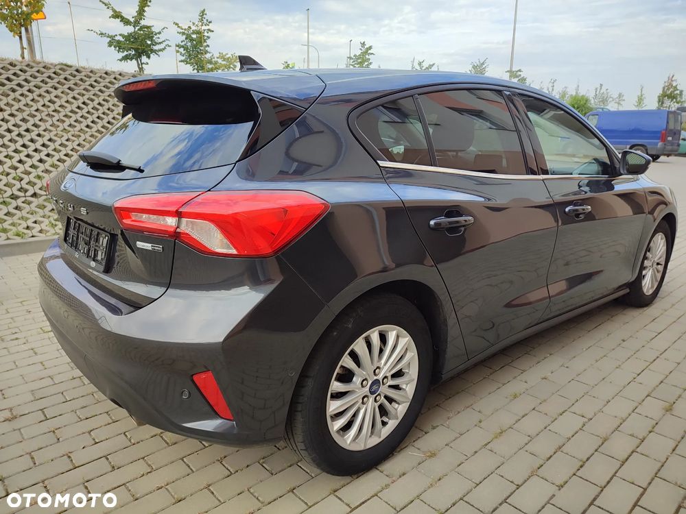 Ford Focus Turnier 1.0 EcoBoost Hybrid TITANIUM DESIGN - 4