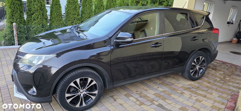 Toyota RAV4 2.0 D-4D Premium - 9