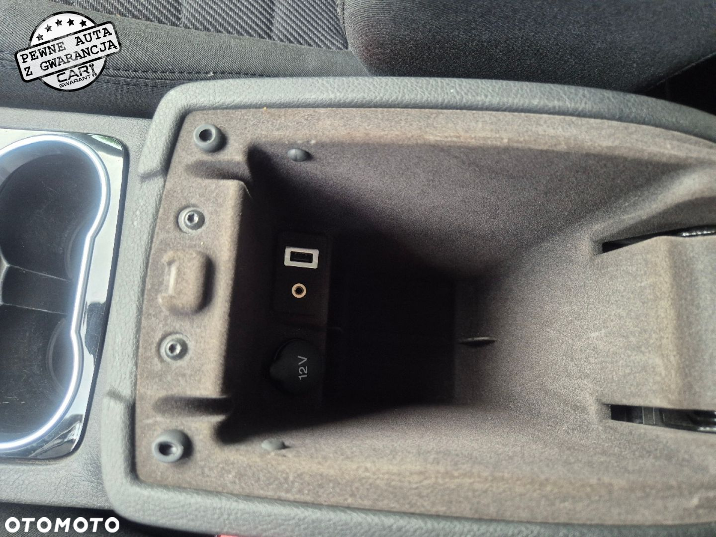 Ford S-Max - 36