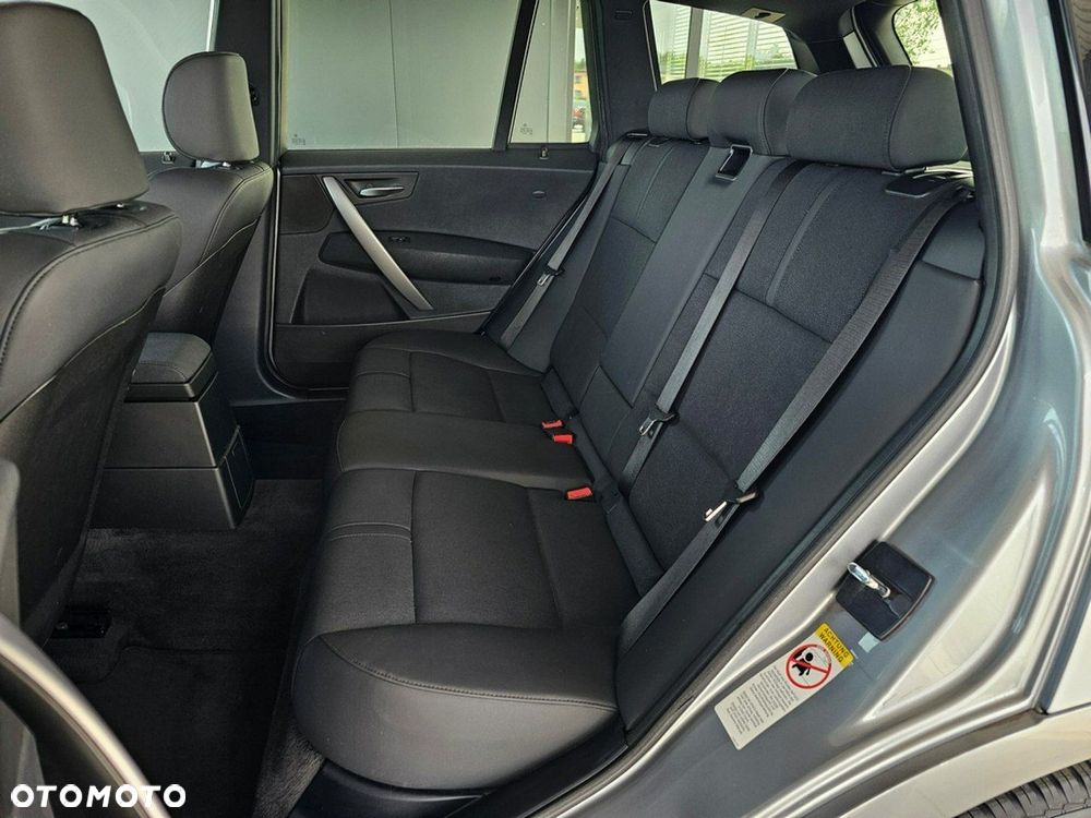 BMW X3 - 24