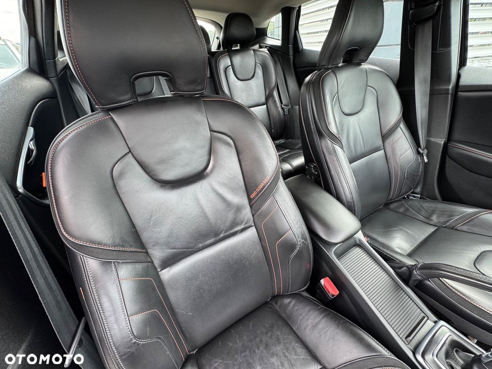 Volvo V40 D2 Drive-E Ocean Race - 17