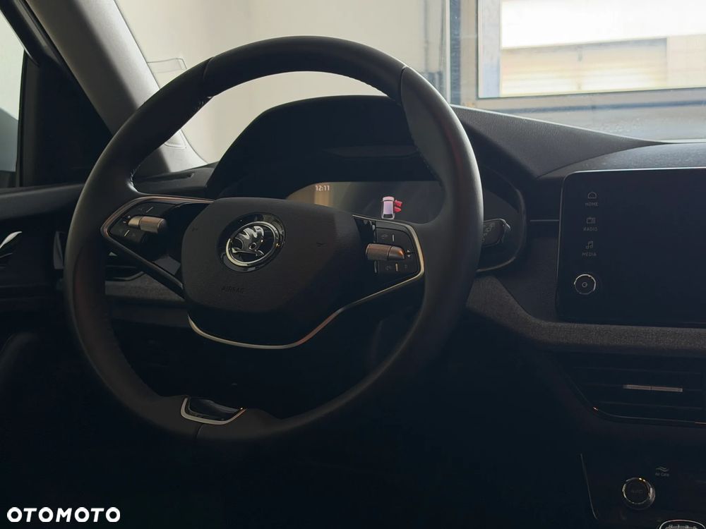 Skoda Scala 1.5 TSI Selection - 24