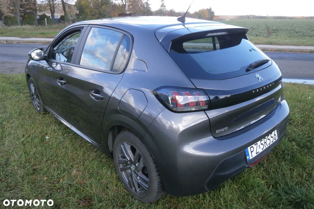 Peugeot 208 PureTech 75 Allure - 3