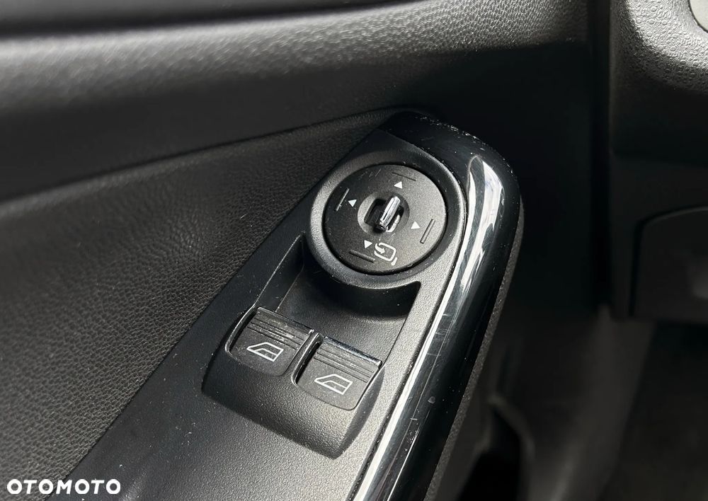 Ford Fiesta 1.0 EcoBoost Titanium X - 9