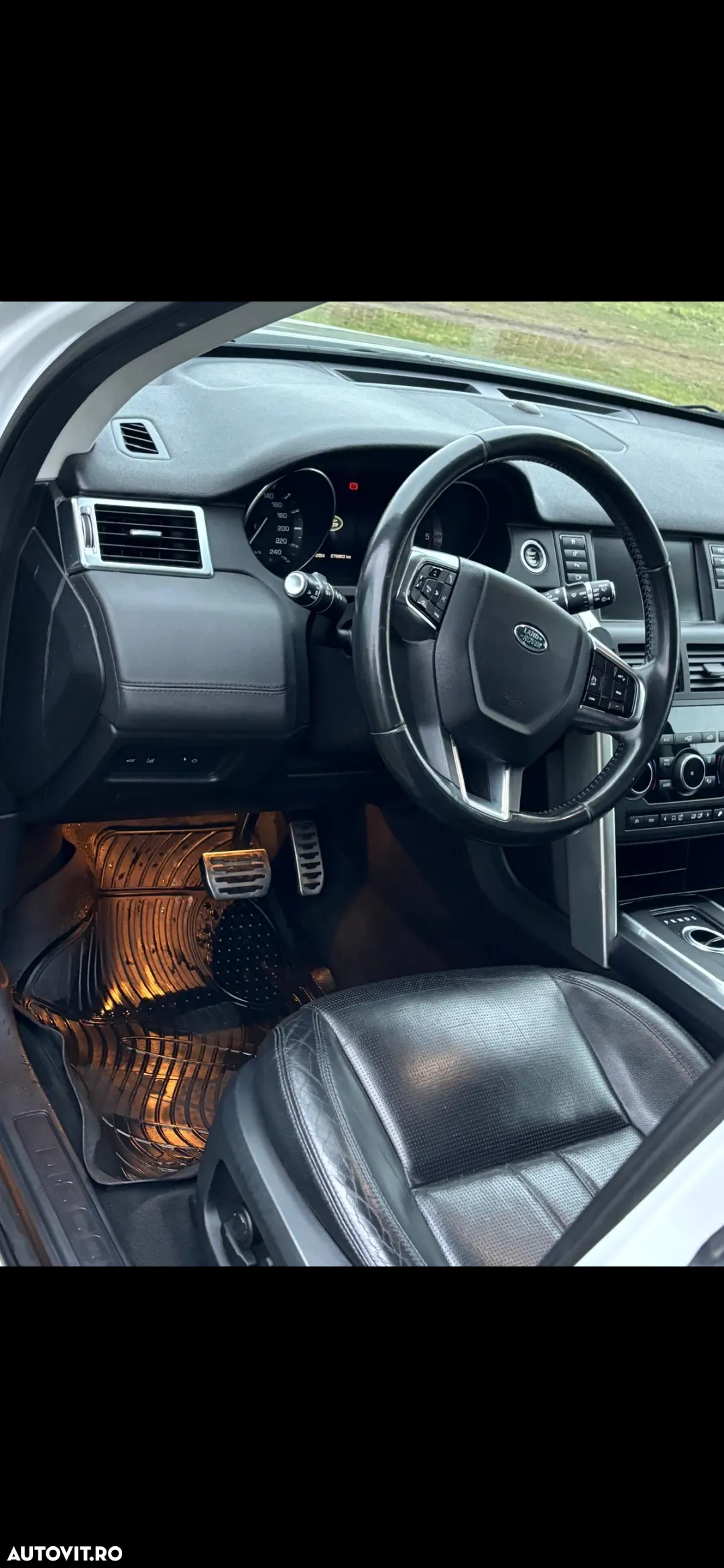 Land Rover Discovery Sport - 2