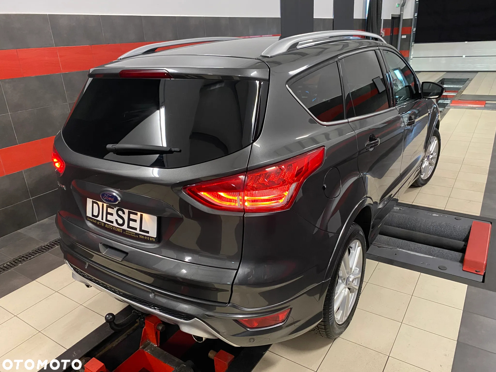 Ford Kuga 2.0 TDCi 4x4 Individual - 10
