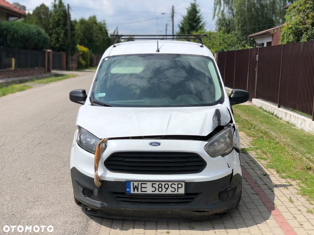 Ford Transit Courier - 3