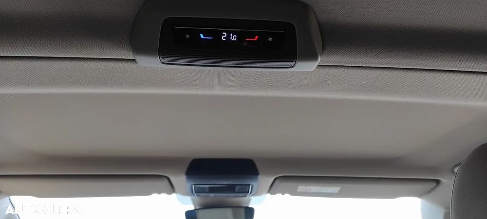 Volkswagen Multivan L 2.0 TDI DSG 110KW Life - 27