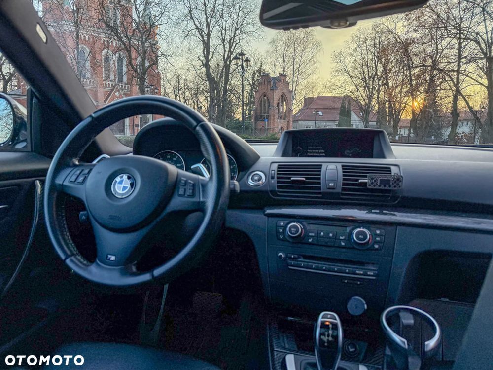 BMW Seria 1 135i Limited Edition Lifestyle mit M Sportpaket - 14