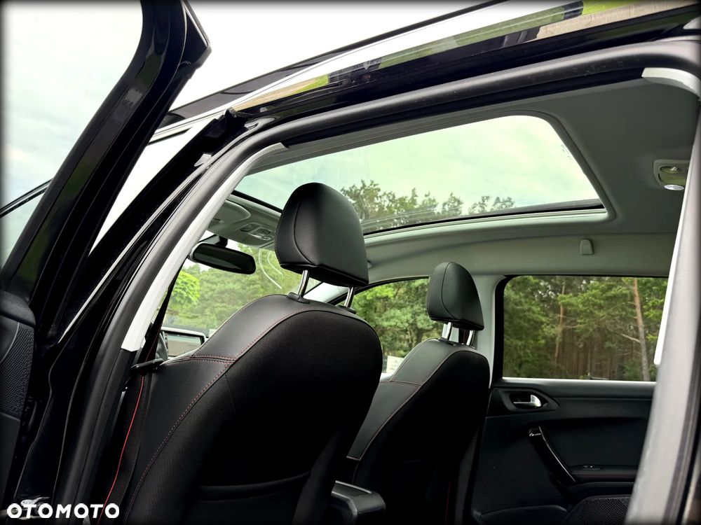 Peugeot 2008 PureTech 110 Stop&Start GT-Line Edition - 22