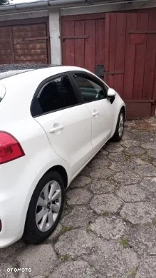 Kia Rio 1.2 L Business Line - 12