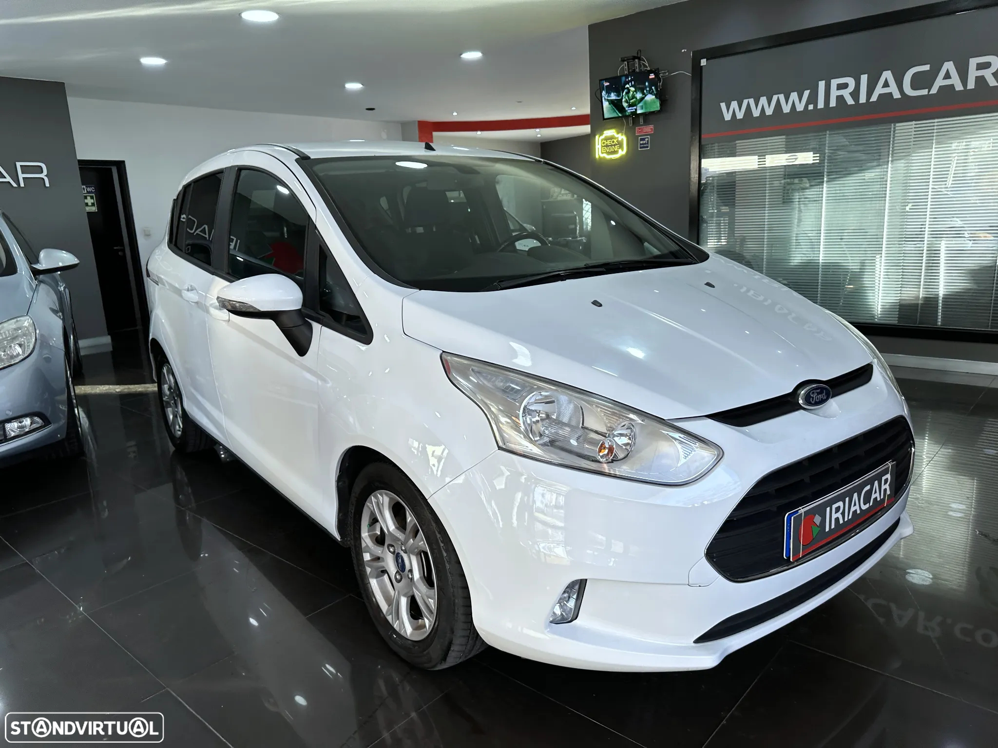 Ford B-Max 1.5 TDCi Titanium - 17