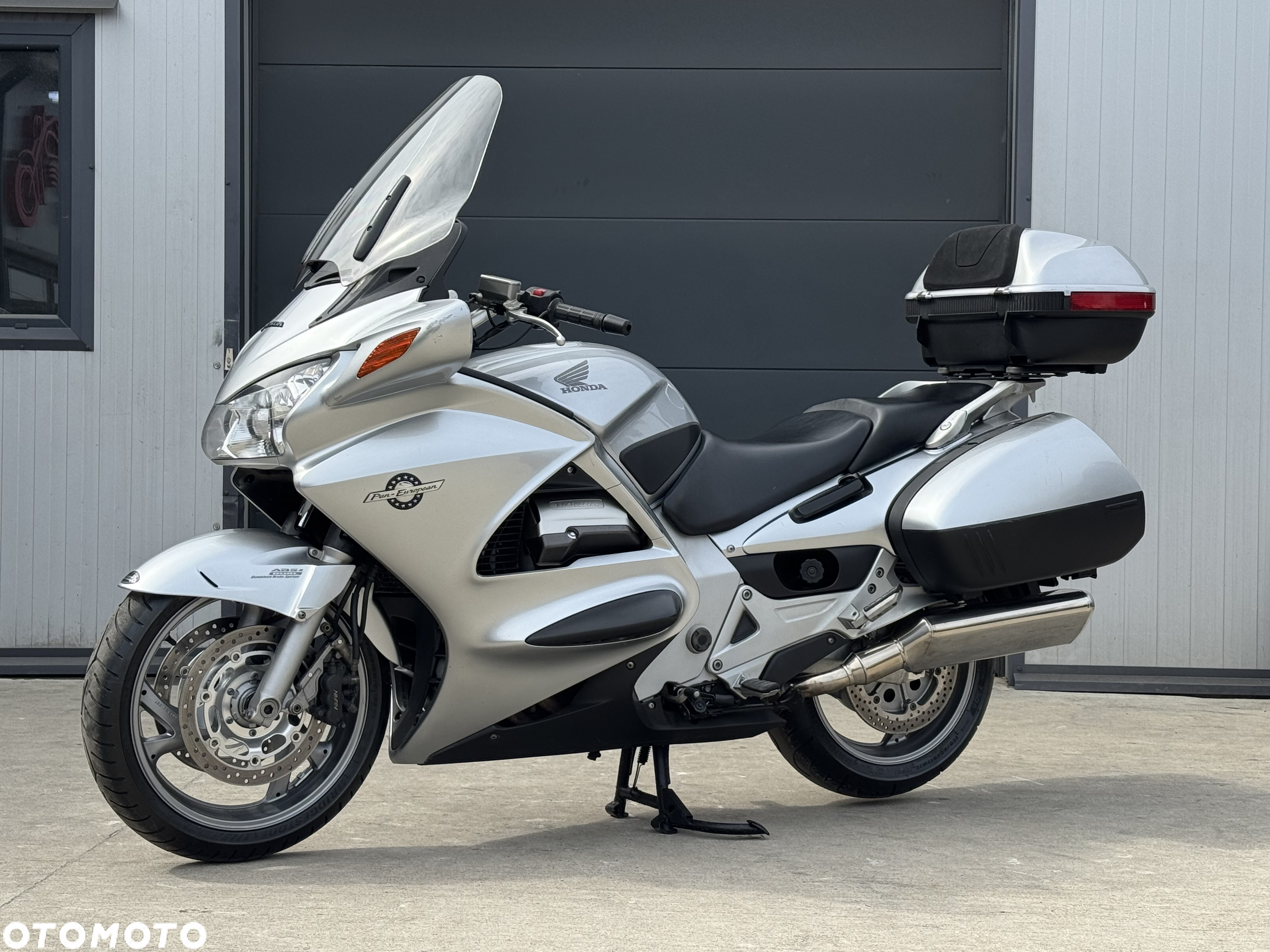 Honda ST - 22