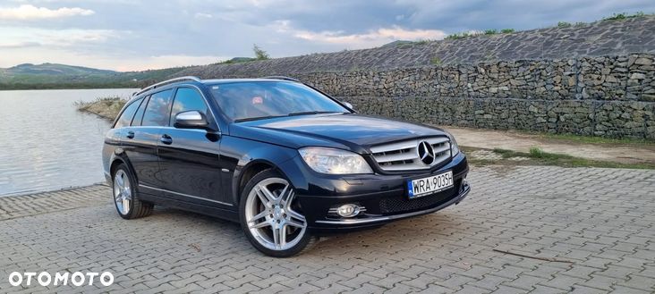 Mercedes-Benz Klasa C 320 CDI Avantgarde 4-Matic